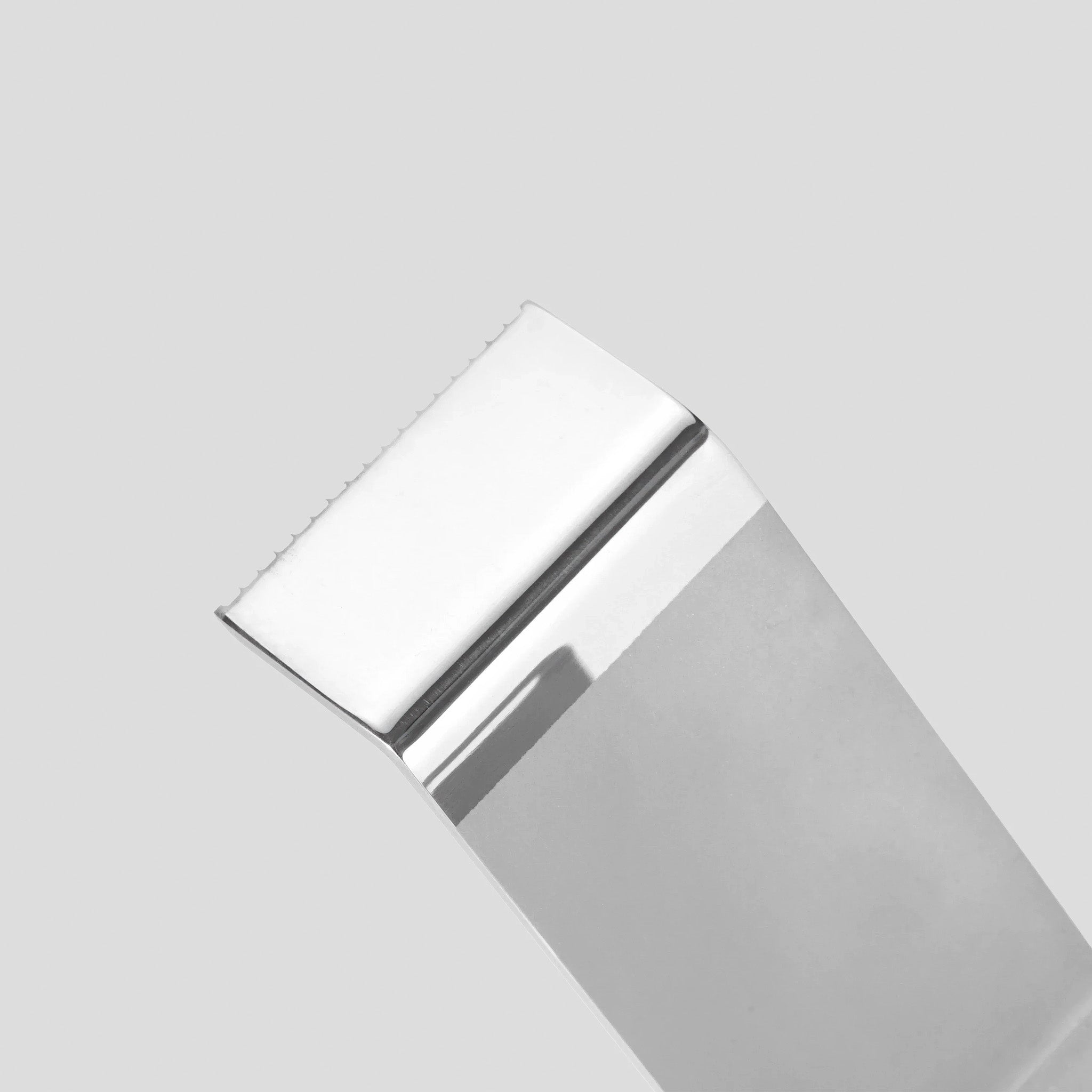 Close up of the ridges of the tape cutter on the Multi Radius Tape Dispenser