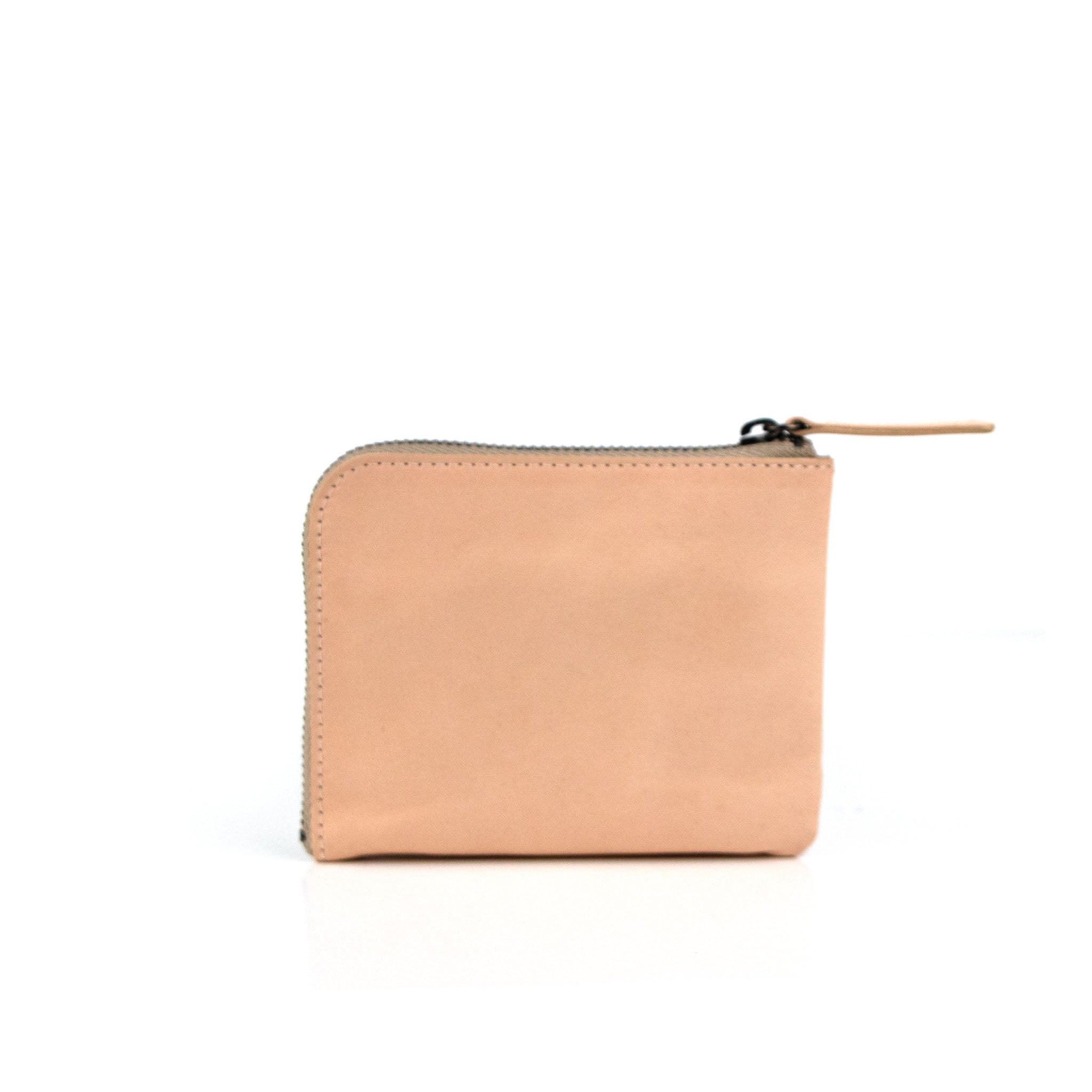 Back of hmny's compact wallet in natural on a white background