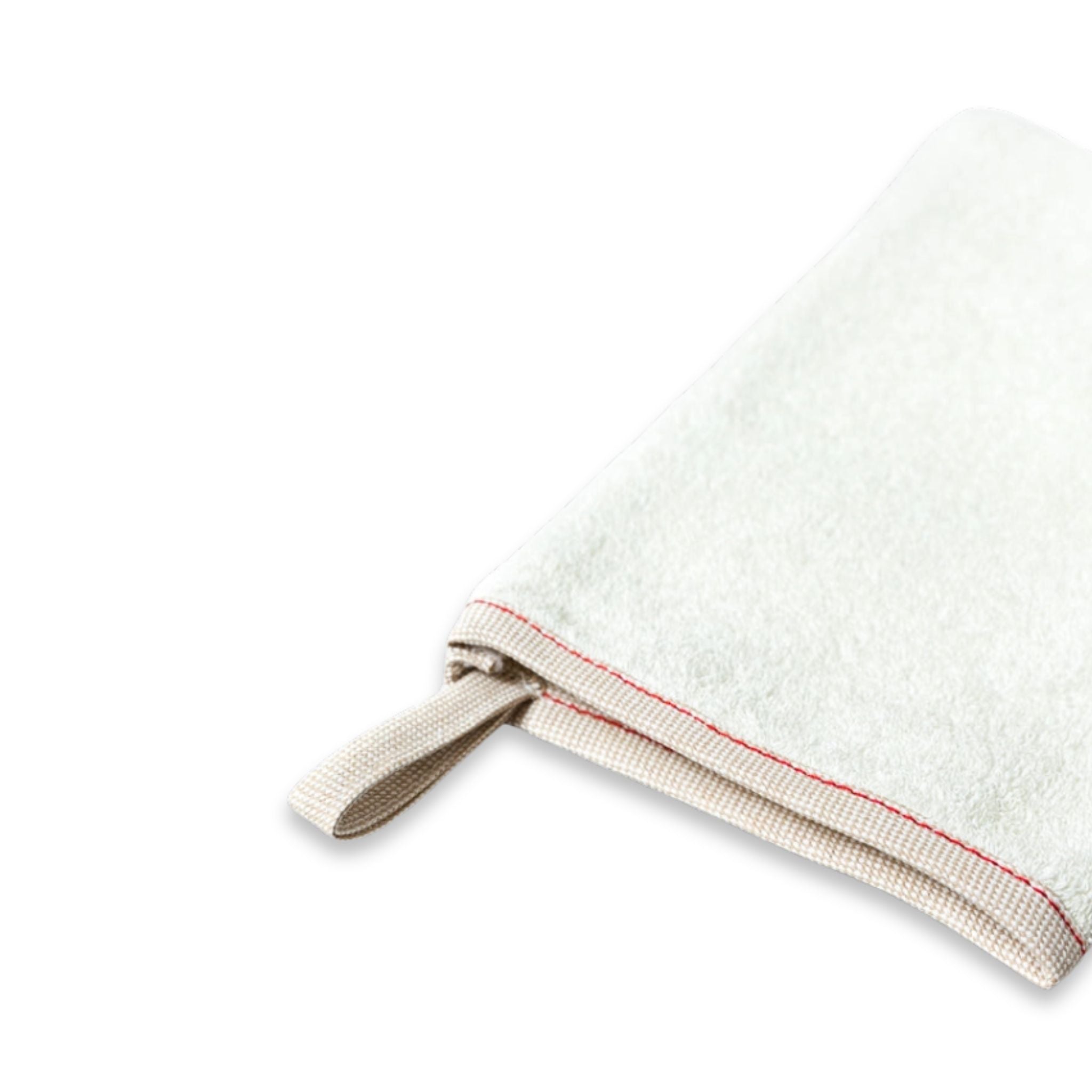 Close up view of the Sasawashi Body Scrub Mitt