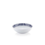 Lotus Deep Plate – White x Dark Blue (Ø18 cm)