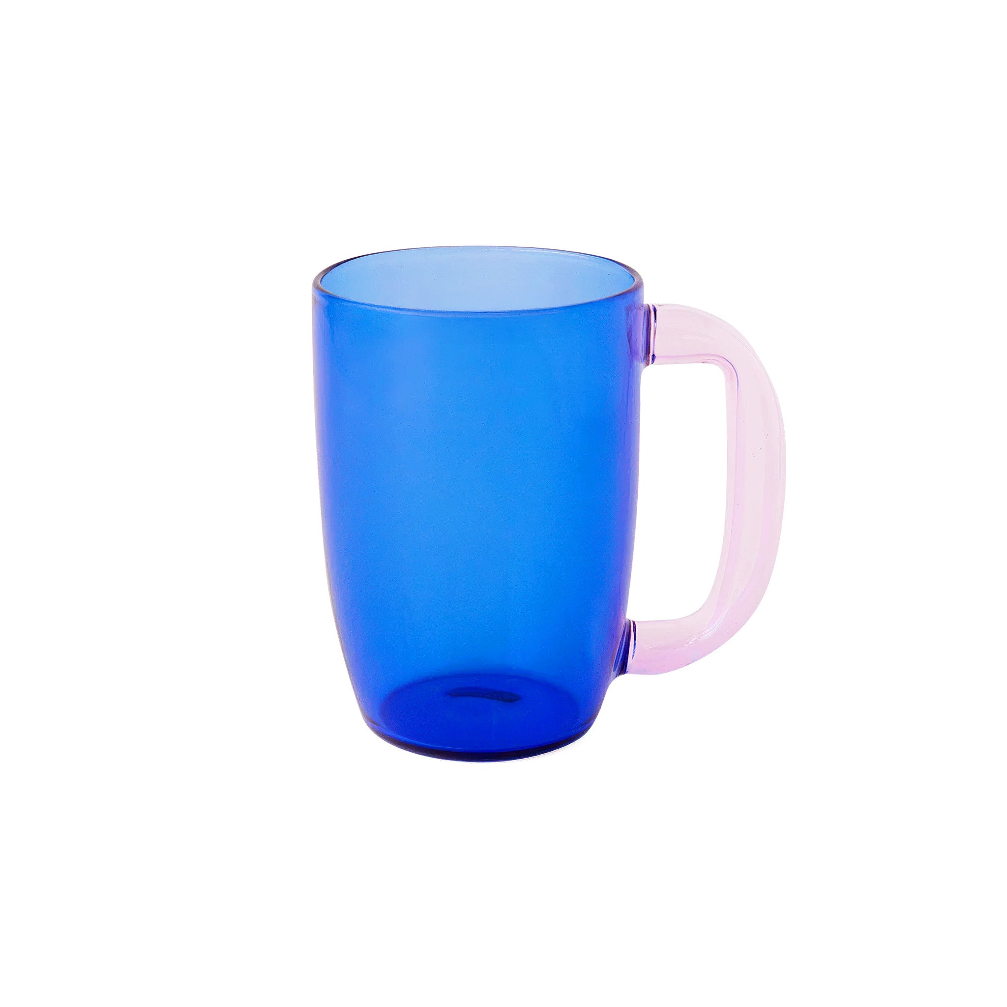 Blue mug with a pink handle on a white background
