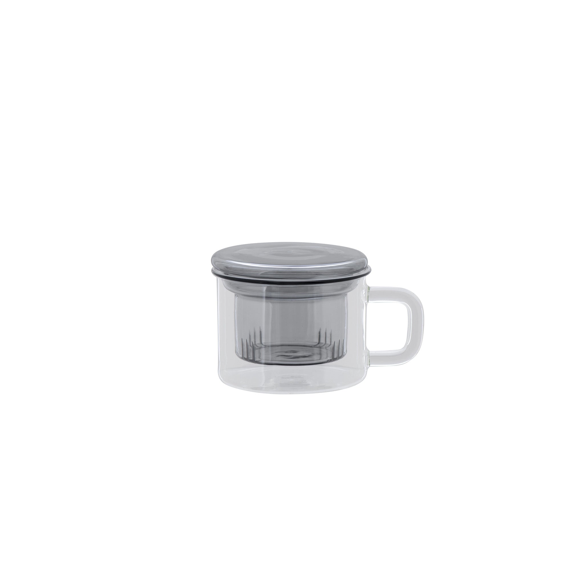 Smoke Chá for One tea set on a white background