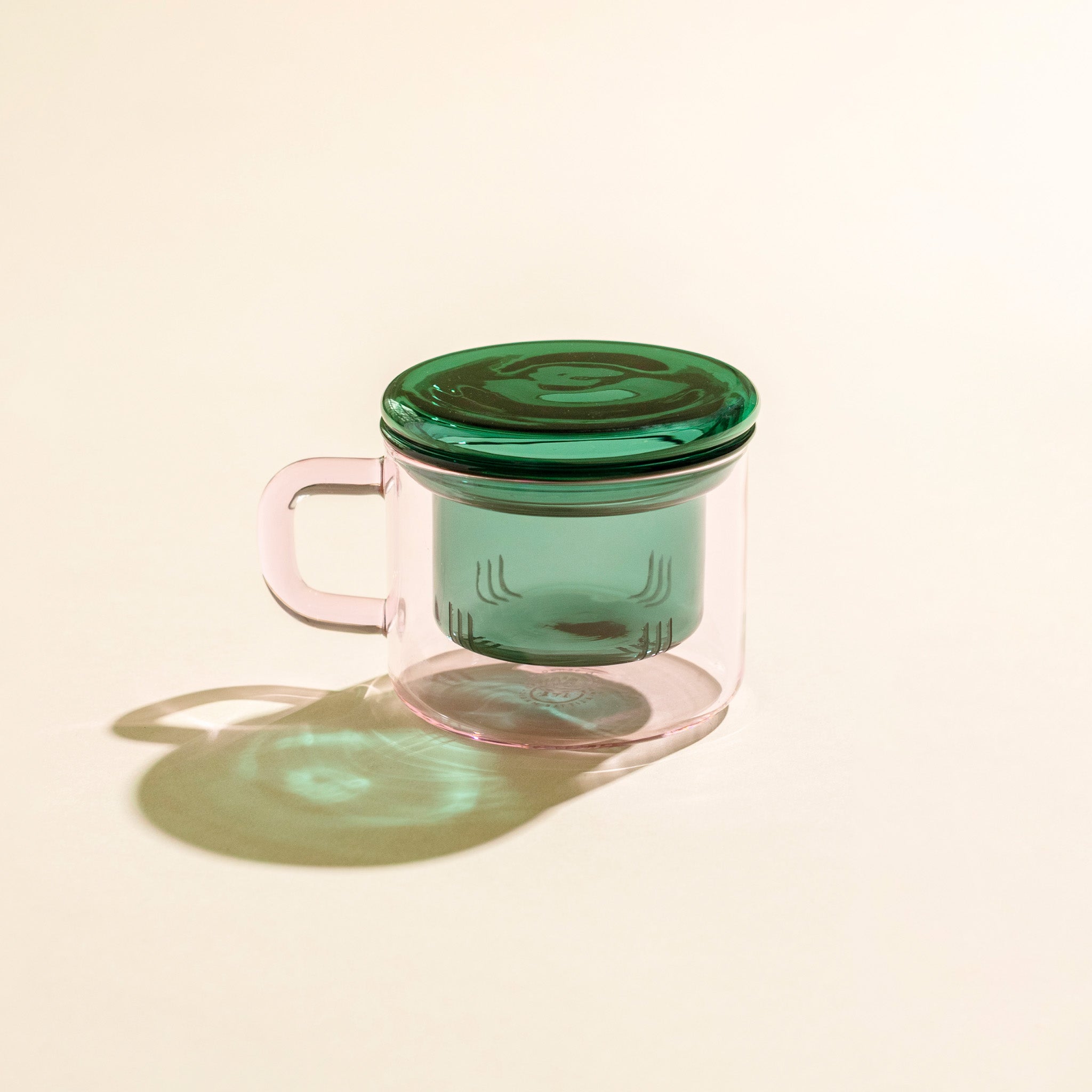 The Palm Springs Chá for One set on a beige background