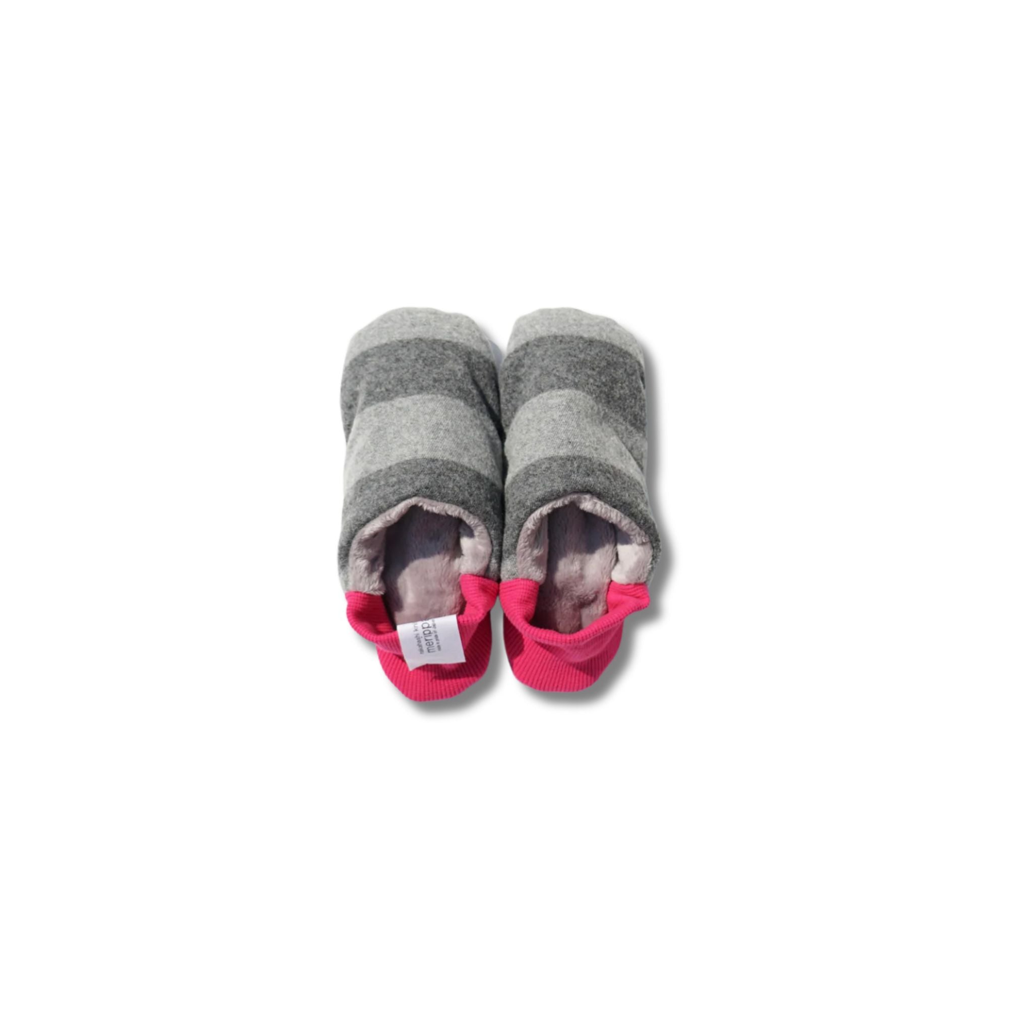 image of merippa slippers Flannel stripes and Fur design