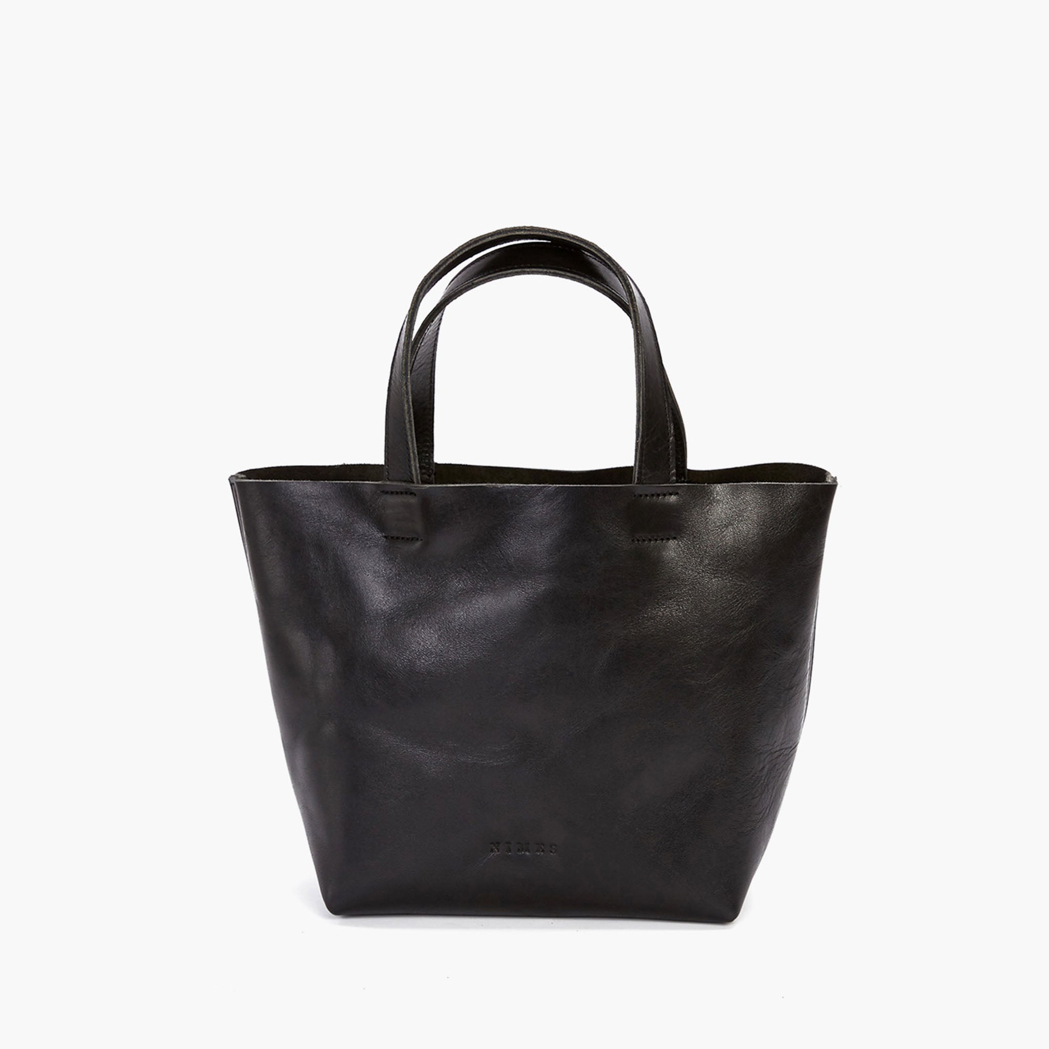 image of nimes gorriti bag black color